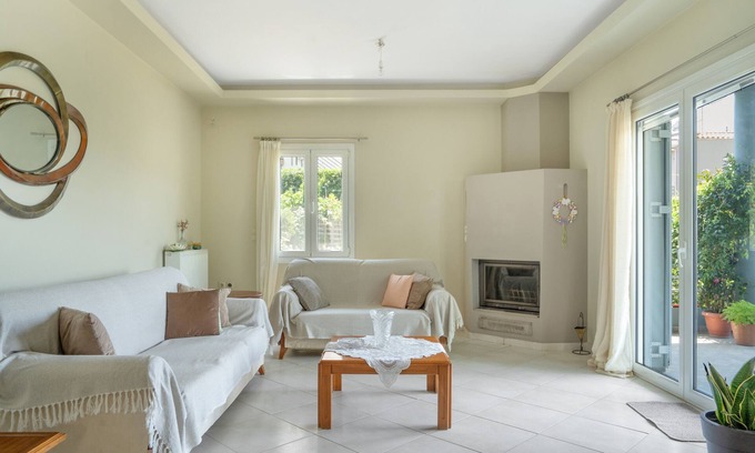 Preveza Apartment | Apartment 'Elia Kanali' with Sea View, Wi-Fi and Air Conditioning