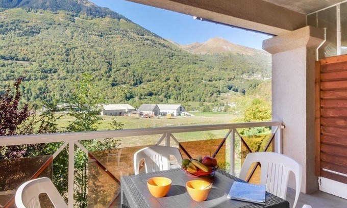 Esquieze-Sere Apartment | Apartment Esquièze-Sère, 2 bedrooms, 6 persons