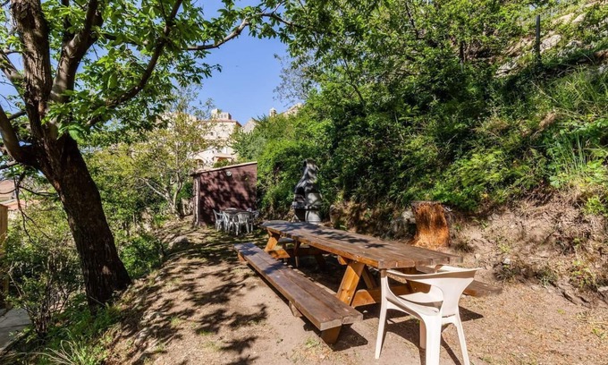 Speloncato Apartment | Apartment F2n ° 2 with modular living room in bedroom; ground floor. magnificent view