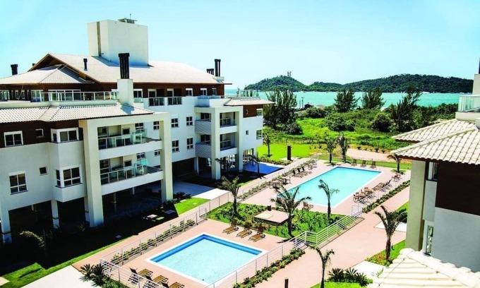 Campeche Leste Apartment | Apartment Facing the Sea, Florianopolis, Praia do Campeche