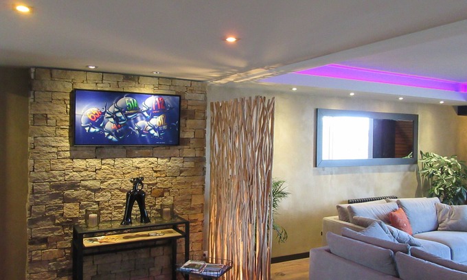 Concarneau Apartment | Apartment facing the walled city and its fishing port