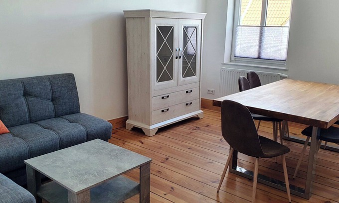 Lychen Apartment | Apartment 'Ferienwohnung Og Links - Lychen' with Lake View, Shared Terrace and Wi-Fi
