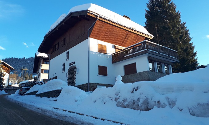 Megeve Apartment | Apartment/Flat, 2 rooms, in typical "chalet savoyard"