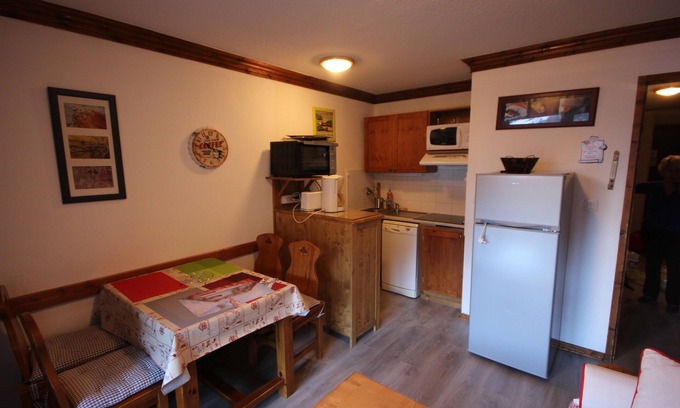 Valloire Apartment | Apartment for 4 to 5 with swimming pool, sauna and steam room