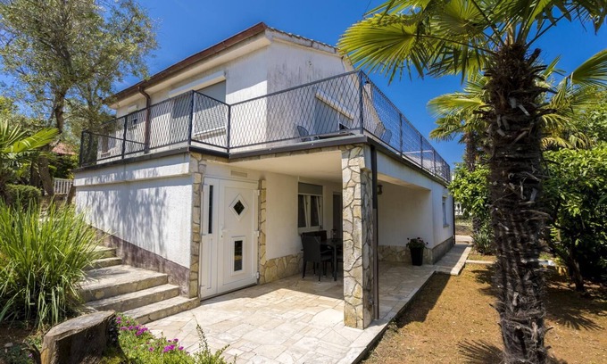 Vantacici Apartment | Apartment for 5 persons approx. 65 qm in Vantačići, Kvarner Bay (Krk)