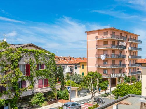 San Vincenzo Apartment | Apartment Franca by Interhome