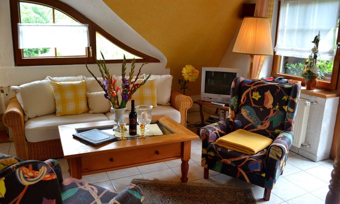 Sasbachwalden Apartment | Apartment 'Goldammer' with Mountain View, Shared Terrace and Wi-Fi