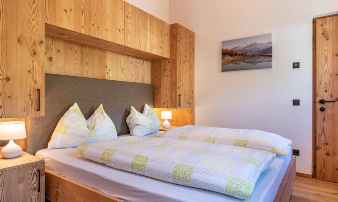 Fie allo Sciliar Apartment | Apartment "Guntschöllerhof Mendelkamm" with Mountain View, Wi-Fi, Balcony & Garden