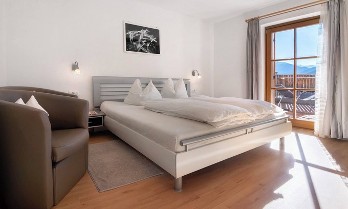 Burgusio Apartment | Apartment 'Haus Peer A 2' with Mountain View, Private Terrace and Wi-Fi