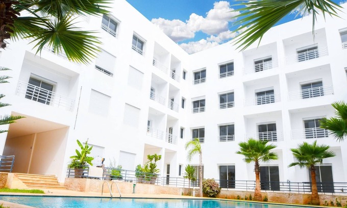 Harhoura Apartment | Apartment in a quiet residence with 3 swimming pools 500 m from the sea