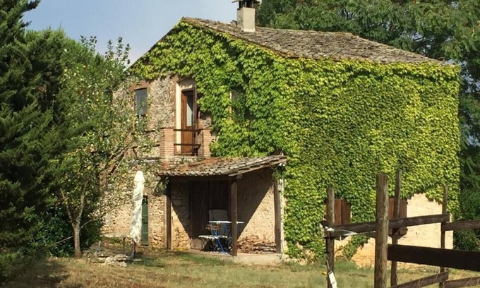 Amelia Other | Apartment in Amelia with Private Parking