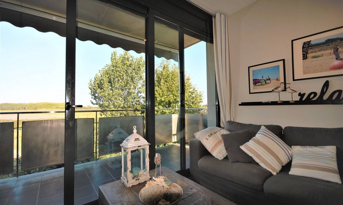 Bon Relax Apartment | Apartment in St Pere Pescador near Seaside