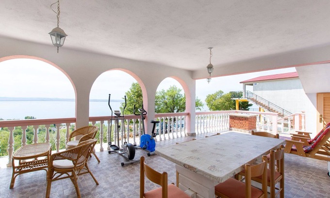 Tribanj Apartment | Apartment in Tribalj with Sea View and Beach