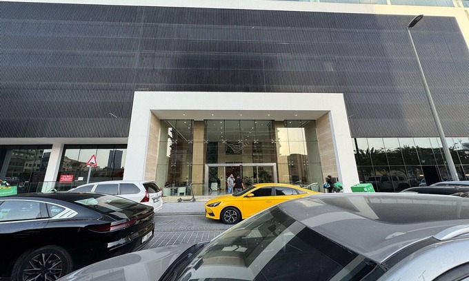 Jumeirah Village Circle House | Apartment in JVC with Pool and Terrace