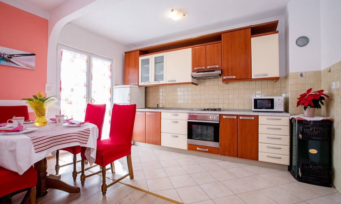 Lopar Apartment | Apartment in Lopar with Terrace, Air condition, WIFI, Washing machine (4360-3)