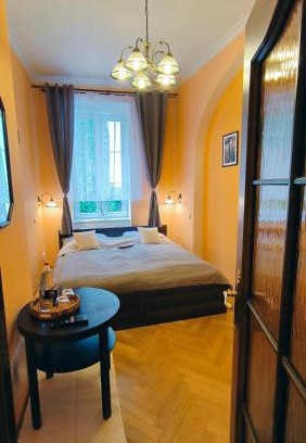 Karlovy Vary Apartment | Apartment in Old Town City Center Karlovy Vary