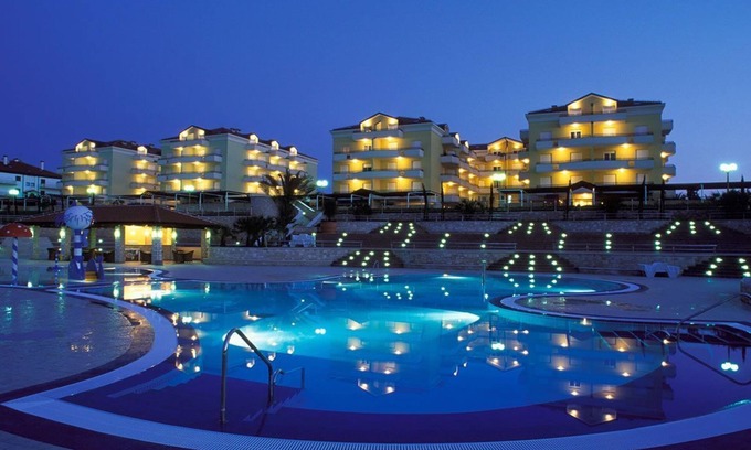 Crveni Vrh Apartment | Apartment in the Skiper resort for up to 6 guests