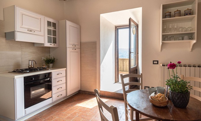 Acqua Loreto Apartment | Apartment in the countryside near Todi