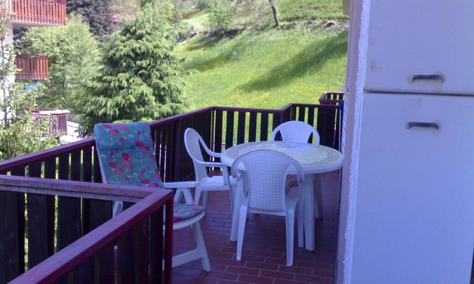 Moggio Apartment | Apartment in the mountains on the ski slopes