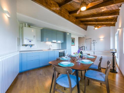 Montalcino Apartment | Apartment Casa del Sole by Interhome