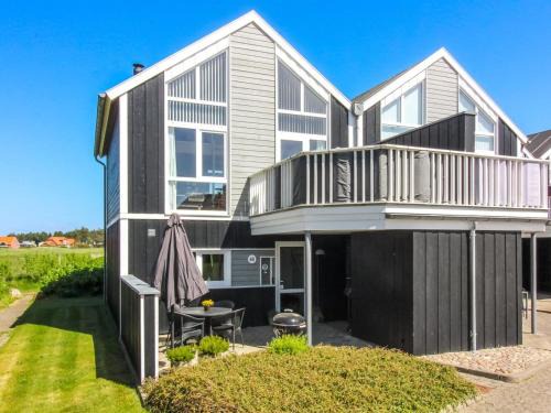 Lokken Apartment | Apartment Jören - 700m from the sea by Interhome