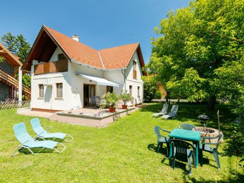 Balatonakali Apartment | Apartment Junglans 3 by Interhome