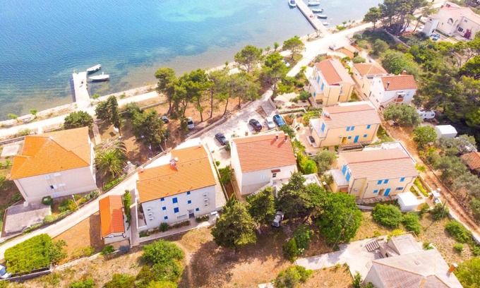 Verunic Apartment | Apartment Jurić