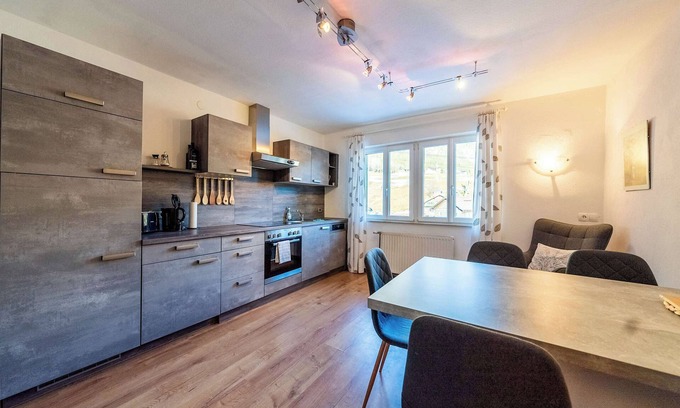 Altaussee Apartment | Apartment Lavendel | Sauna | Parking | Kitchen