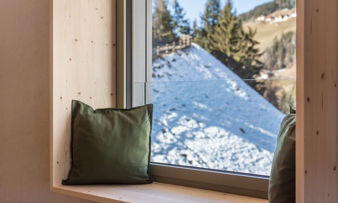 Santa Maddalena Apartment | Apartment 'Lena Dolomites Luxury Suite' with Mountain View, Private Terrace and Sauna