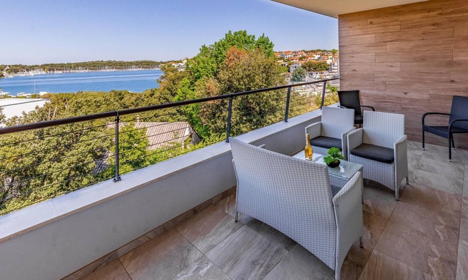 Pomer Apartment | Apartment Leo