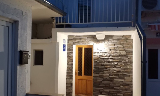 Povile Apartment | Apartment Leo Povile