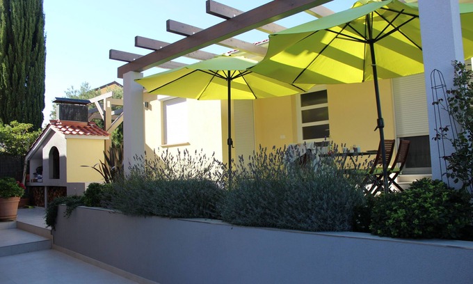 Brodarica House | Apartment Lux in Brodarica, Sibenik, new, with terrace, parking, wi-fi, aircondi