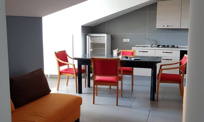 Angri Apartment | Apartment 'Mansarda Parco La Ville' with Mountain View and Air Conditioning