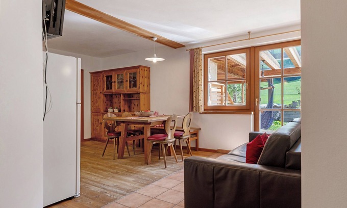 Rio Bianco Apartment | Apartment 'Naturidyll Mitterbach Apt Flores' with Mountain View, Private Terrace and Wi-Fi