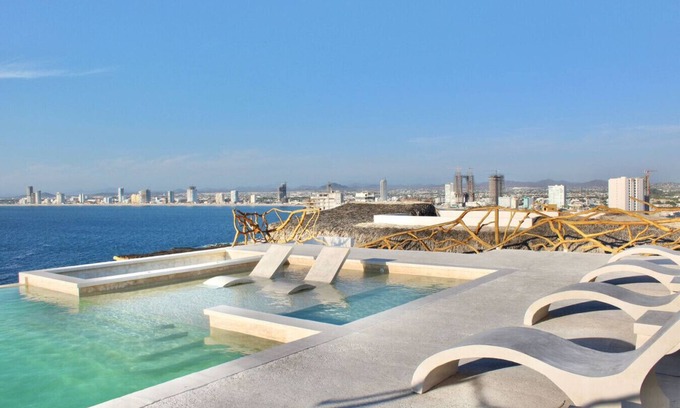 Downtown Mazatlan Apartment | Apartment near downtown with ocean view