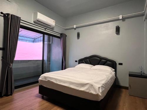 Nong Chaeng Apartment | Apartment near Khlong Bang Luang