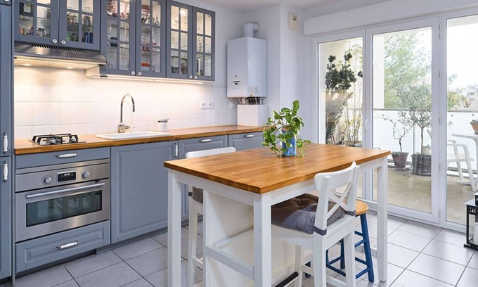 Saint-Priest Apartment | Apartment near T2 streetcar