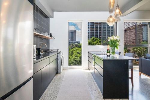 Foreshore Apartment | Apartment near Waterfront, Rooftop Pool