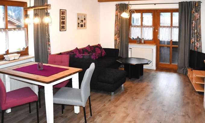 Heitlern Apartment | Apartment no. 8 - Type D - Apartment house Manhard