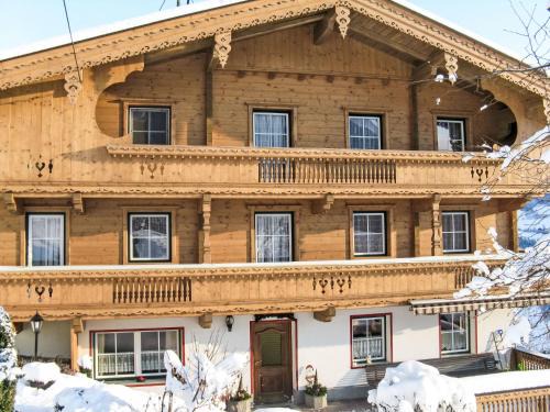 Hippach Apartment | Apartment Obertal by Interhome