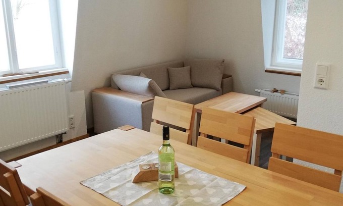 Oberwiesenthal House | Apartment OG-3 - Ferienhaus Kaufmanns Cafe