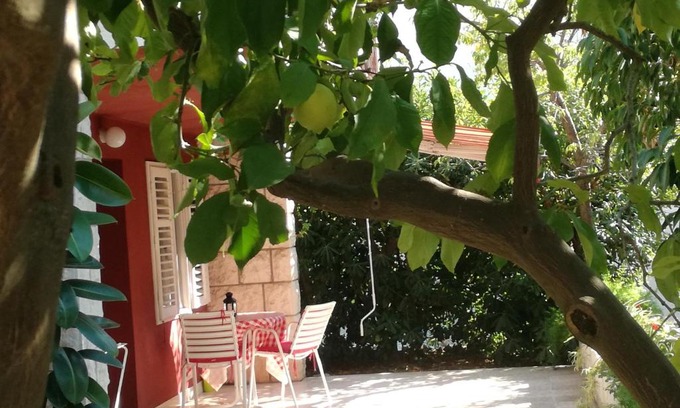 Cove Tri Zala (Zrnovo) Apartment | Apartment Petrović