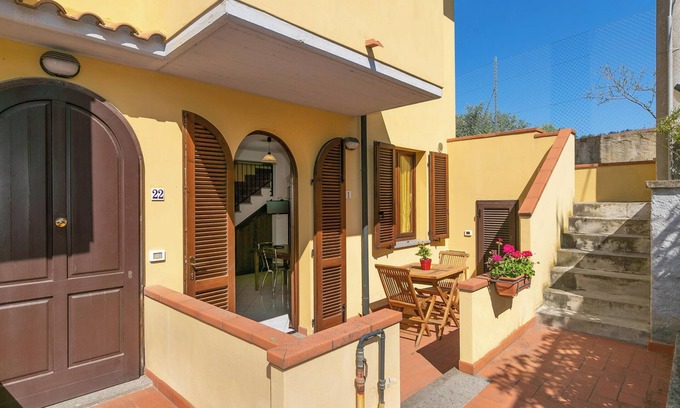 Suvereto Apartment | Apartment "Pugnitello" with Terrace, Shared Pool & Wi-Fi