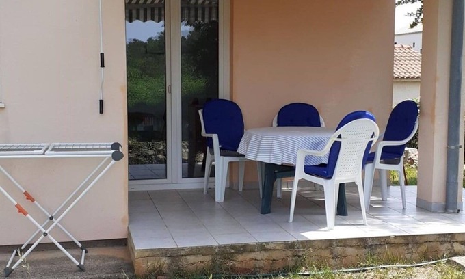 Batalaza Apartment | Apartment Renatare (108941-A1) - Ugljan