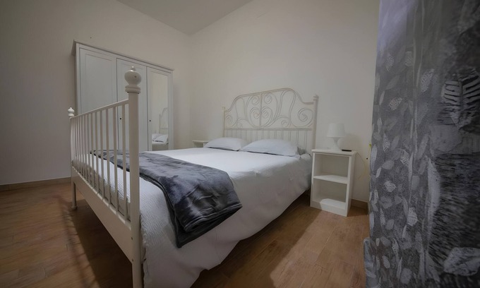 Almazzago Apartment | Apartment 'Ride Home 2' with Mountain View, Shared Garden and Wi-Fi