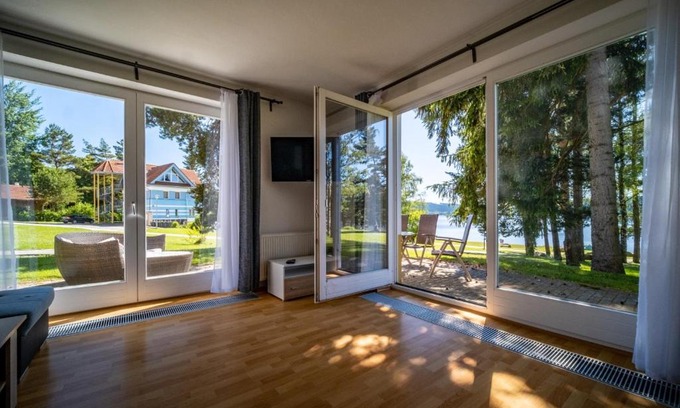 Lipno nad Vltavou Apartment | Apartment Riviera 503-1 Lipno Home