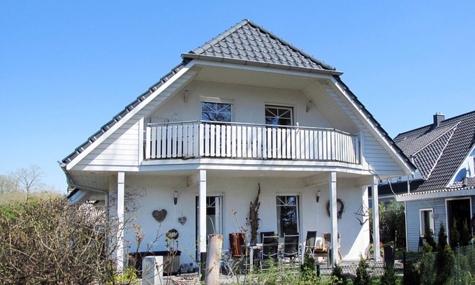 Born auf dem Darss Apartment | Apartment Scholz by Interhome