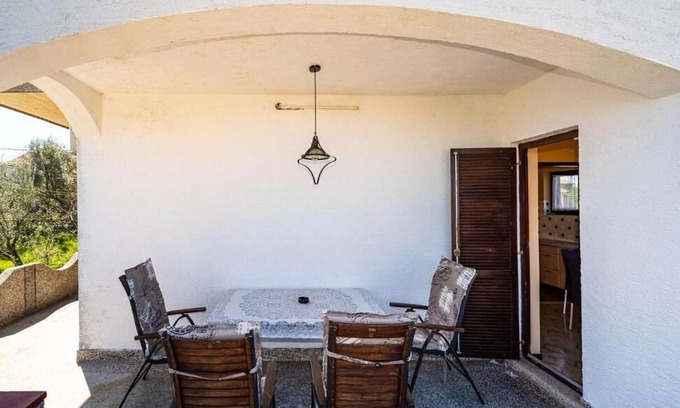 Ugljan Apartment | Apartment Serđa (99501-A1) - Ugljan