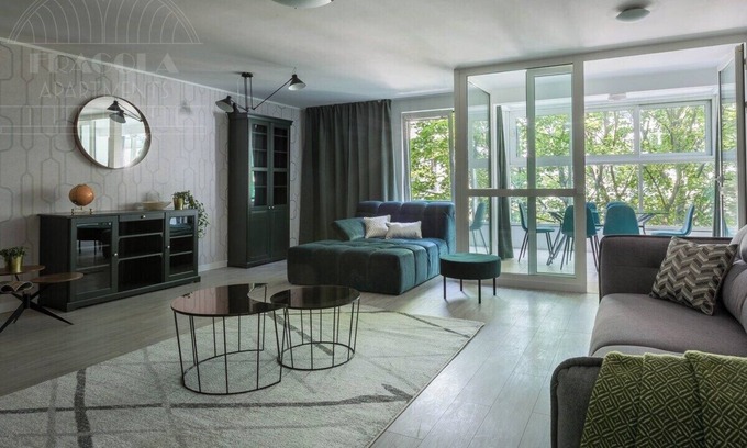Stare Miasto Apartment | Apartment Serene - Three Bedroom Apartment, Sleeps 8