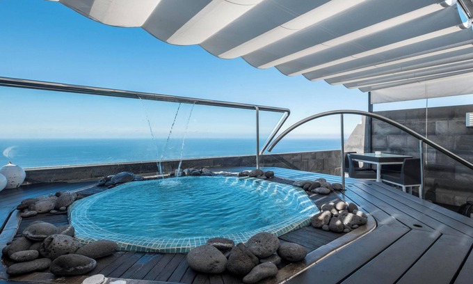Santa Ursula Apartment | Apartment "SPR Ático" with Whirlpool, Terrace, Sea View & Wi-Fi